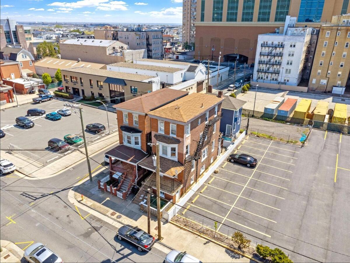 Luxury 8 Bedroom House, Steps To Tropicana, Beach And Boardwalk! Atlantic City Exterior photo